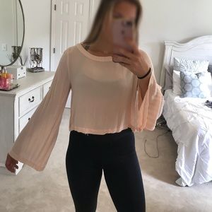 pink long sleeve crop top